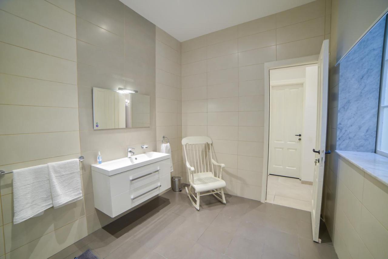 Ca2- City Central Apartment 2 إيل فورجانا المظهر الخارجي الصورة